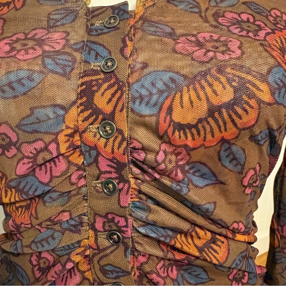 Natural Life Florence Mesh Top in Woodcut Floral Bronze - Picture 8 of 8